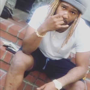 Meet your Posher, Aaron